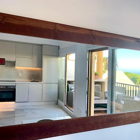Apartment Beachfront Romana Playa Elviria *